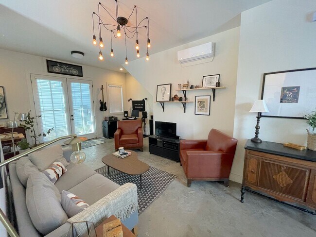 Foto del edificio - 615 E Duffy Ln