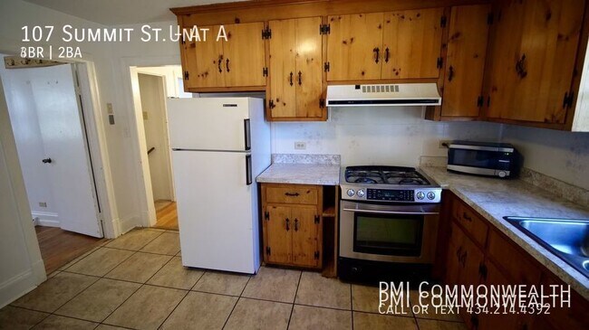 Building Photo - 3 Bed / 2 Bath Multiplex (Available 7/10/24)