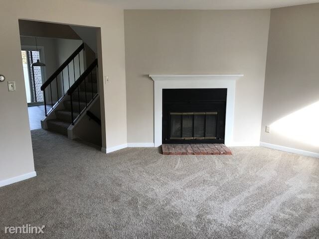 Foto principal - 1105 Netherton Ct
