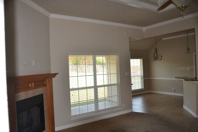 Foto del edificio - PRICE Improvement!! Beautiful 4 bed 2 bath home ready now!!