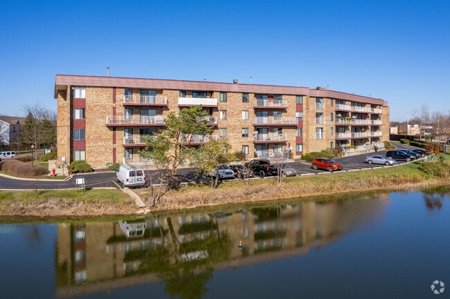 Saratoga Condominiums