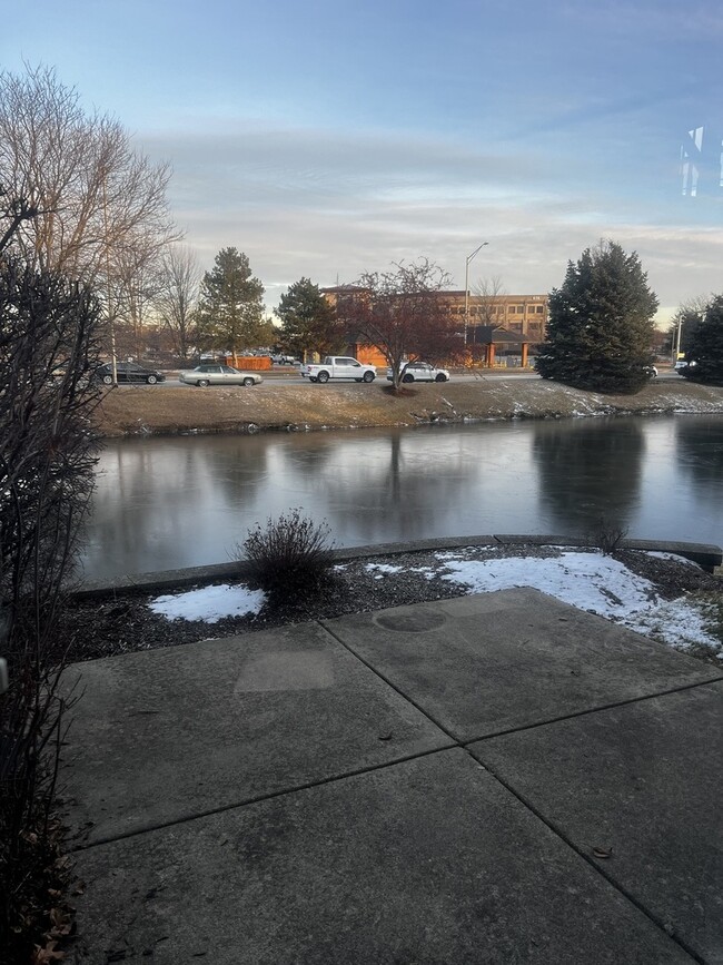 Foto del edificio - 640 Beaver Ct