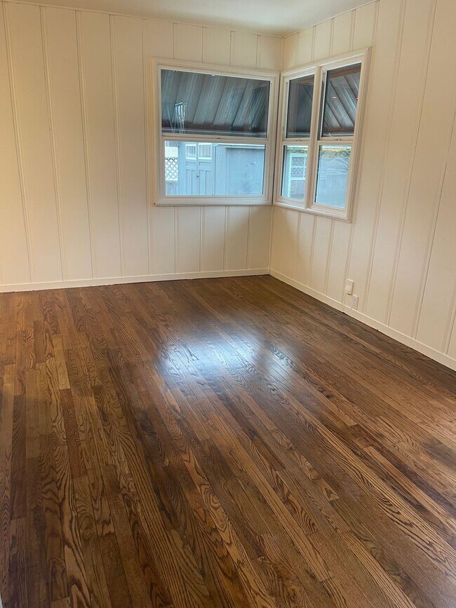 Foto del edificio - Updated 1 Bed, 1 Bath House in the Heart o...