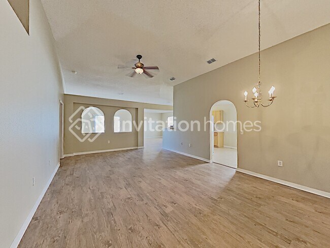 Building Photo - 13422 Copper Head Dr