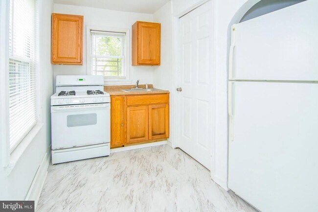 Foto del edificio - 534 Bridgeview Rd