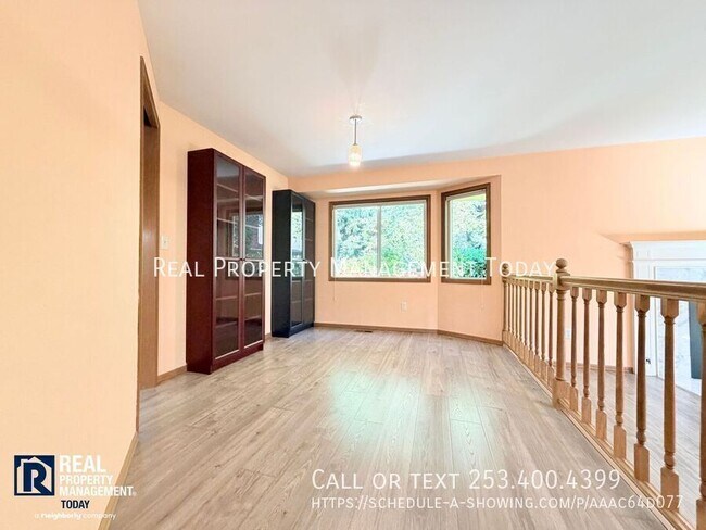 Foto del edificio - 6319 46th St Ct W