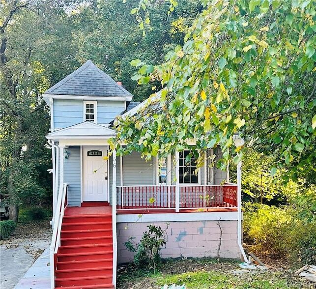 Foto del edificio - 56 Glenwood Ave