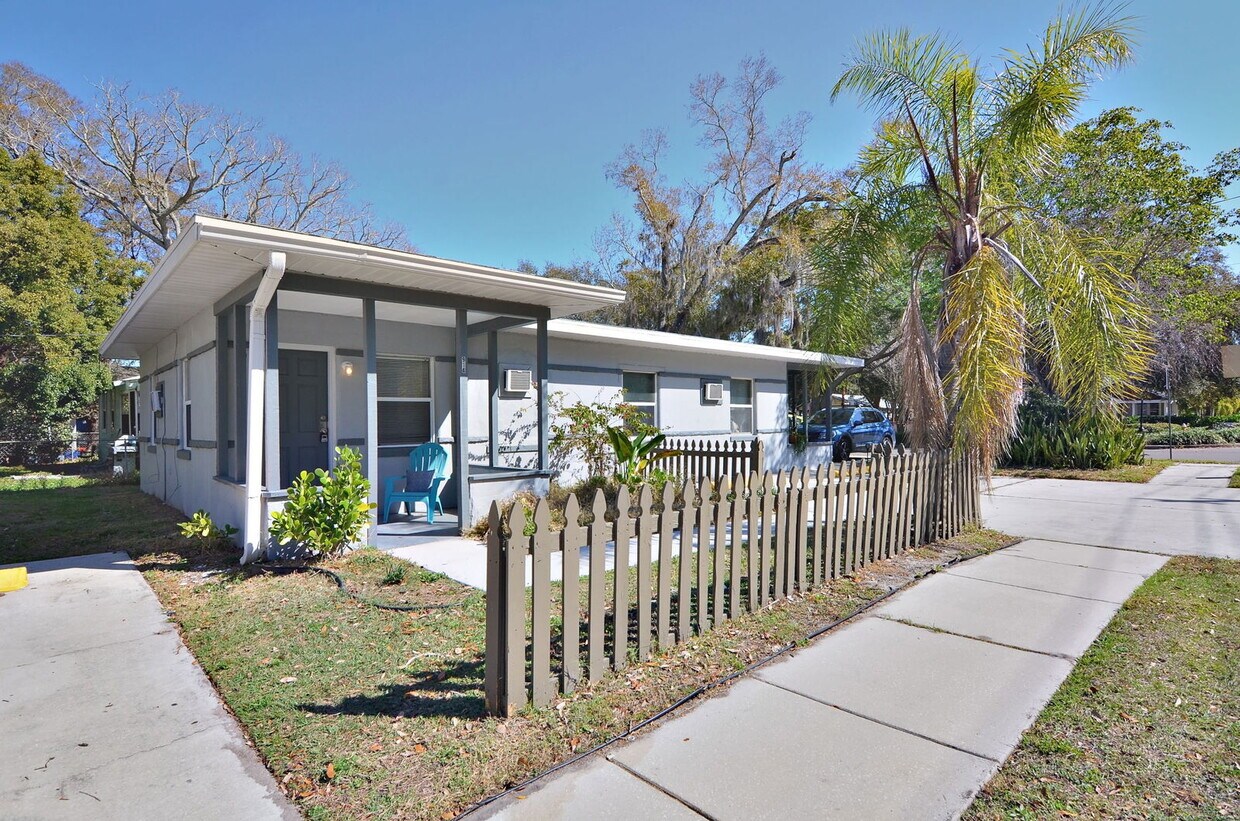 Foto principal - 914 Hart St