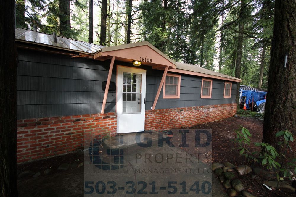Foto principal - 18108 NE Cole Witter Rd