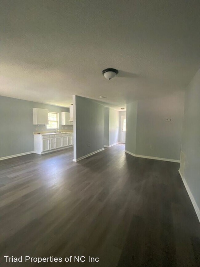Building Photo - 3 br, 1 bath House - 809 Woodbury St-Chodri
