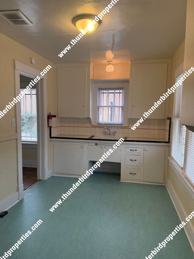 Foto del edificio - CNM/UNM Area