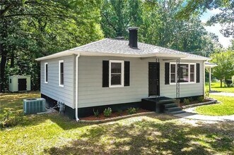 Building Photo - 1816 Auten Rd