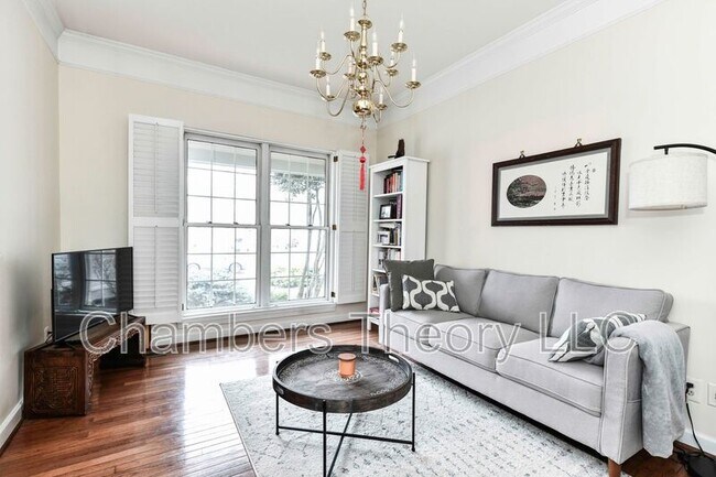 Foto del edificio - 11913 Parkside Dr