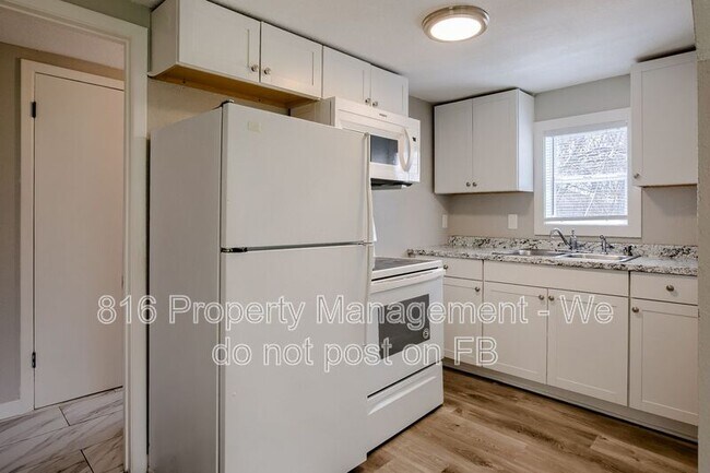 Foto del edificio - 708 S Logan Ave