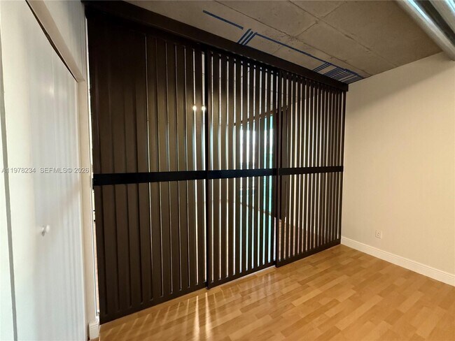 Building Photo - 690 SW 1st Ct