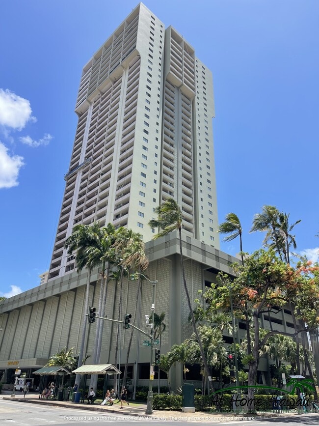 Building Photo - 2240 Kuhio Ave.