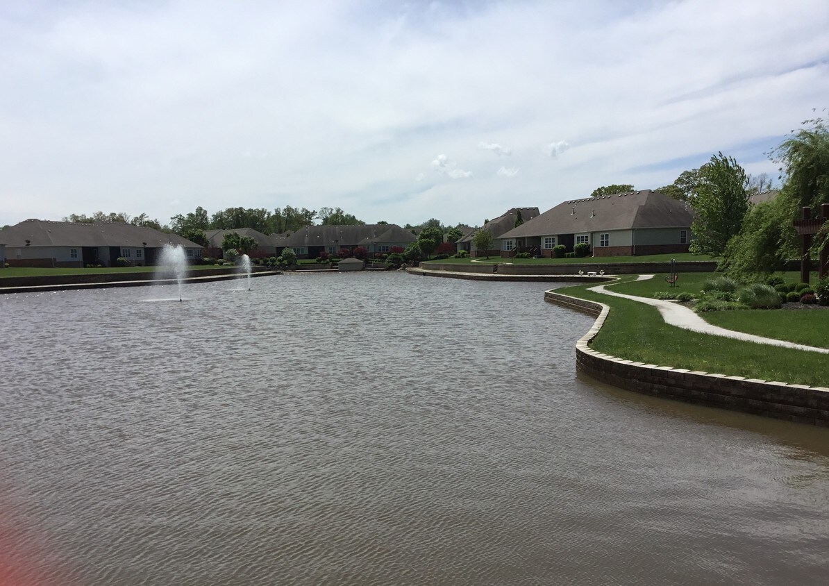 1376 N Sandy Creek Cir, Nixa, MO 65714 Townhome Rentals in Nixa MO