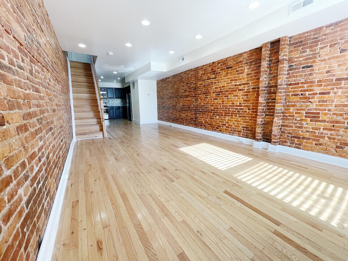 2352 Wilkens Ave, Baltimore, MD 21223 House Rental in Baltimore, MD