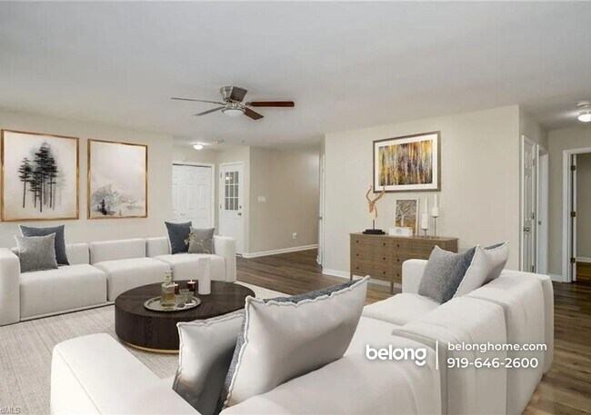 Foto del edificio - 4219 Chilton Way