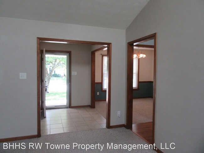 Building Photo - 4 br, 2 bath House - 2400 Broadnax Circle