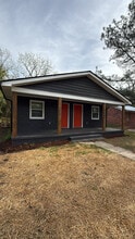 Building Photo - 408 Midway St