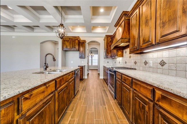 Building Photo - 1805 Harbor Lakes Dr