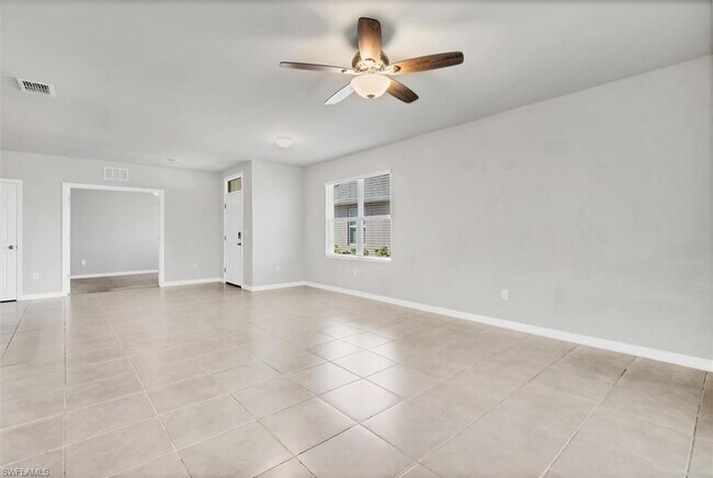 Foto del edificio - 20575 Plumwood Lp