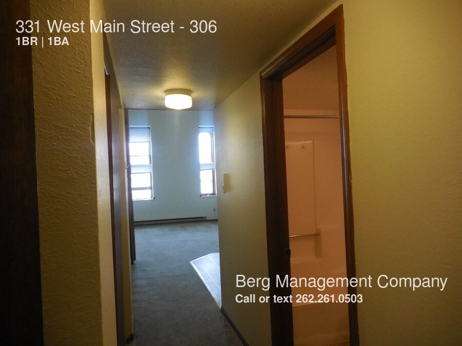 Primary Photo - 331 W Main St