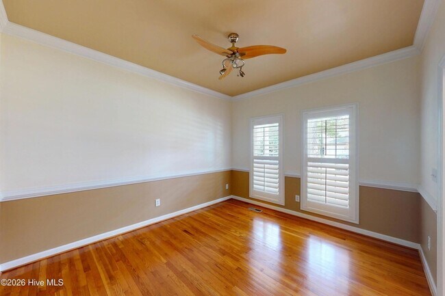 Foto del edificio - 1140 Greenbriar Dr