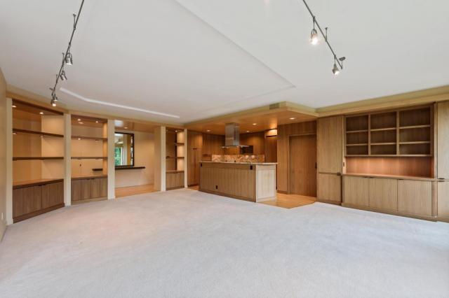 Building Photo - 2 bedroom in Bellevue WA 98004