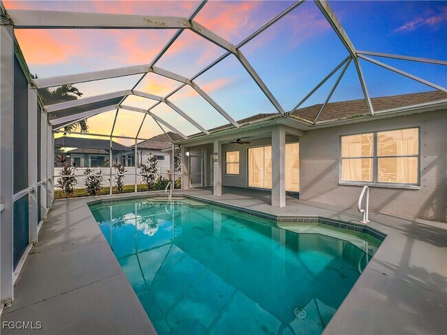 Foto del edificio - 4930 SW 25th Ct