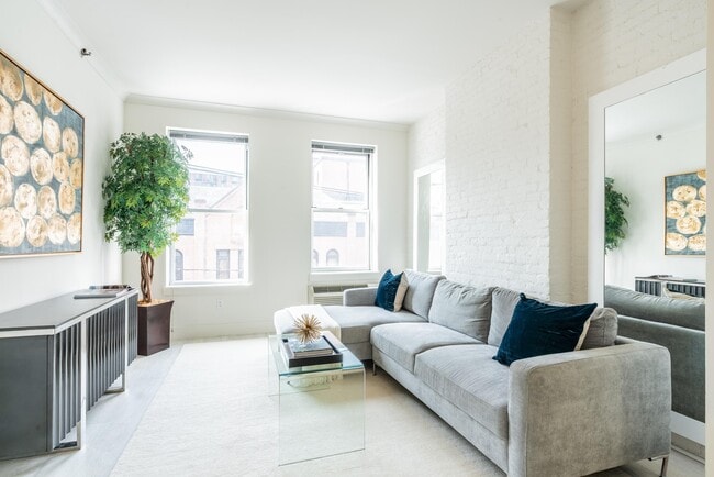 Building Photo - 512 Observer Hwy