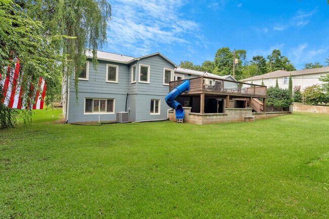 Foto del edificio - 802 N Park Ave