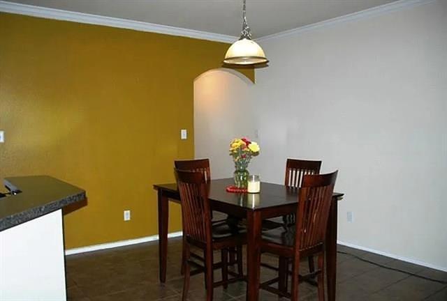 Building Photo - 713 Aries Dr