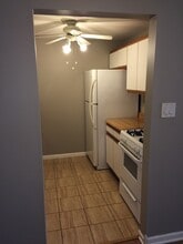 Building Photo - 9986 S 84th Ter