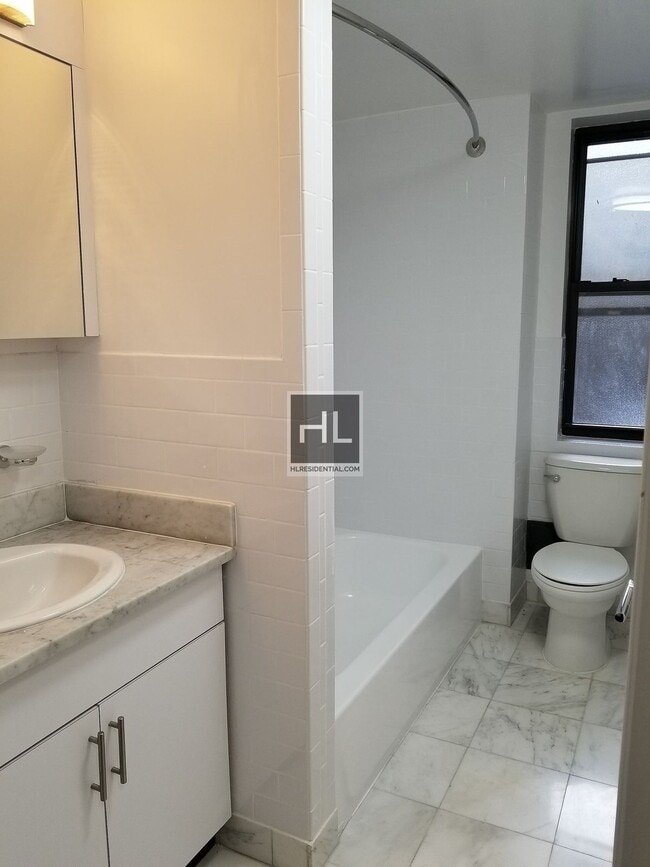 Building Photo - EAST 38 STREET