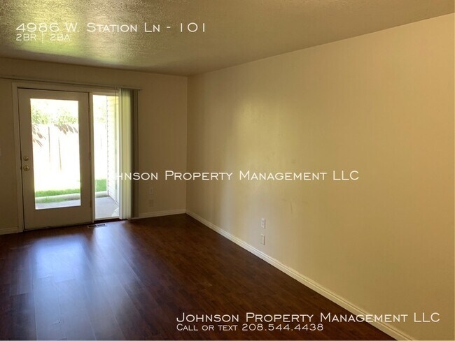 Building Photo - 4986 W Station Ln #101