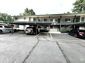 Building Photo - 3200 S Litzler Dr