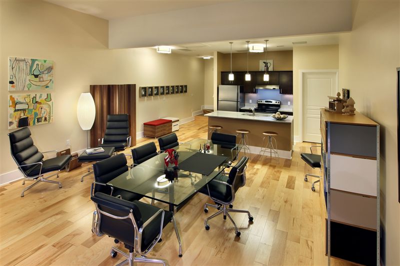 Foto principal - 209 Division Ave S