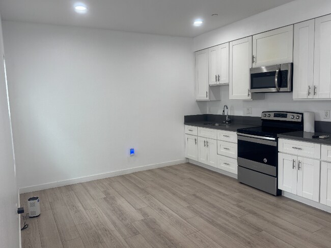 Foto del edificio - 532 Cesar E. Chavez Pkwy