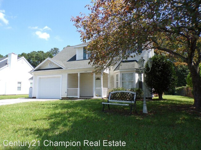 Building Photo - 4 br, 2.5 bath House - 424 Wolf Run Lane