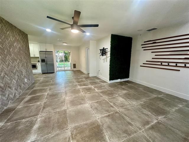 Building Photo - 8805 Hanford Dr