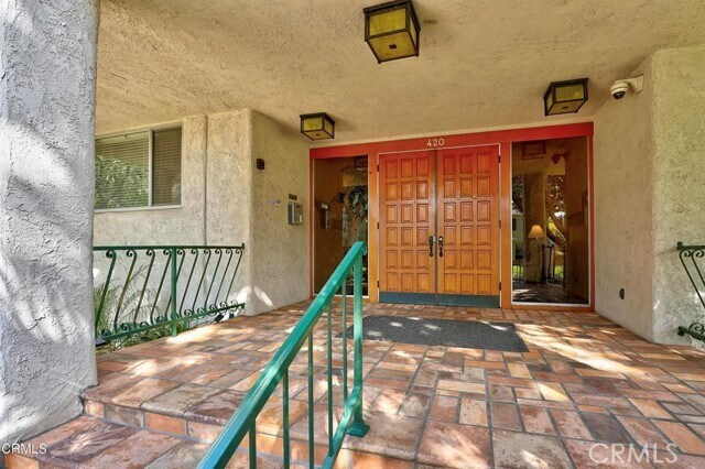 Building Photo - 420 S Madison Ave