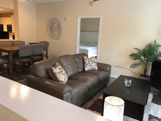 Building Photo - 2808 Amalei Dr
