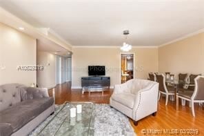 Building Photo - 2 br, 2 bath  - Cricket Club