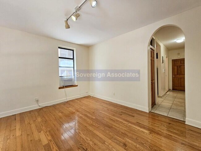 Foto del edificio - 86 Haven Ave