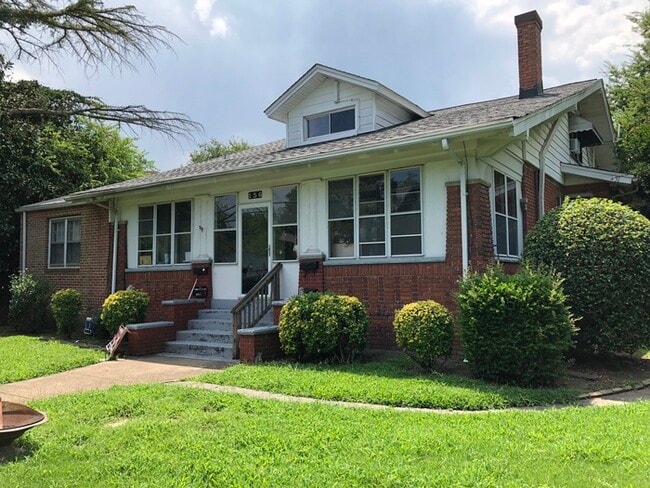 Photo - 156 Dupont Cir (Norfolk, VA) House