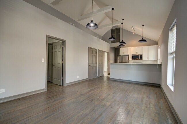 Foto del edificio - 1659 W 21st St