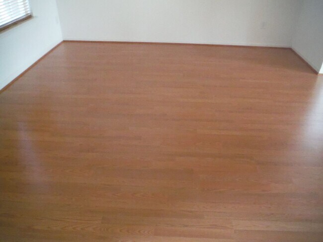 Building Photo - 206 Vivian Ct. Yorktown, Va. 23690,