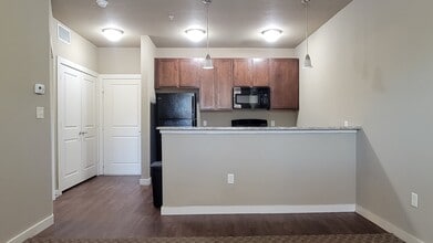 Building Photo - City Place Apartments